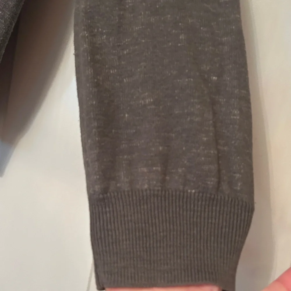 J. Crew Men's V-Neck Cotton Sweater L Marled Gray Preppy Career Casual Golf
